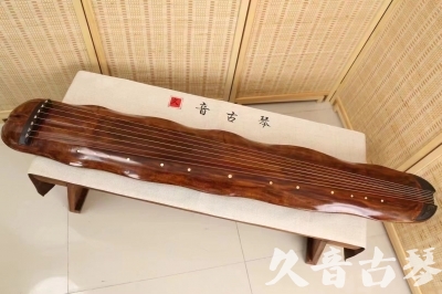 张家口市●久音古琴  ●今日推荐  20240521【断纹蕉叶】